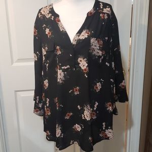 Size 4 Torrid Blouse